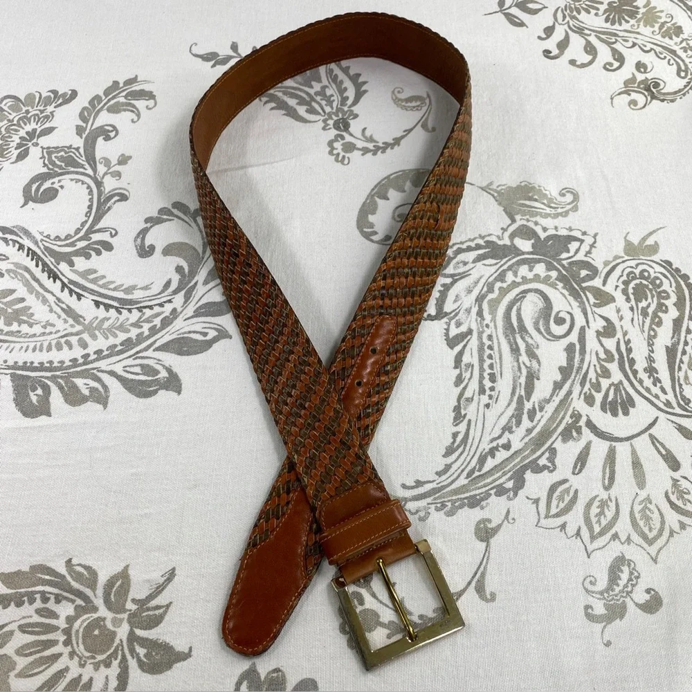 vintage STEERHIDE western‎  laced brown leather belt COWBOY rodeo